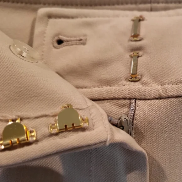 241. St. John by Marie Gray Tan Trousers/Pants - Size 10 - Picture 5 of 7